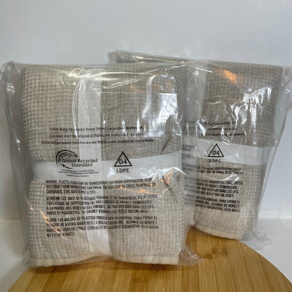 Pottery Barn Belgian Flax Linen WAFFLE WEAVE Standard Pillow Shams Set of 2 - Picture 4 of 4